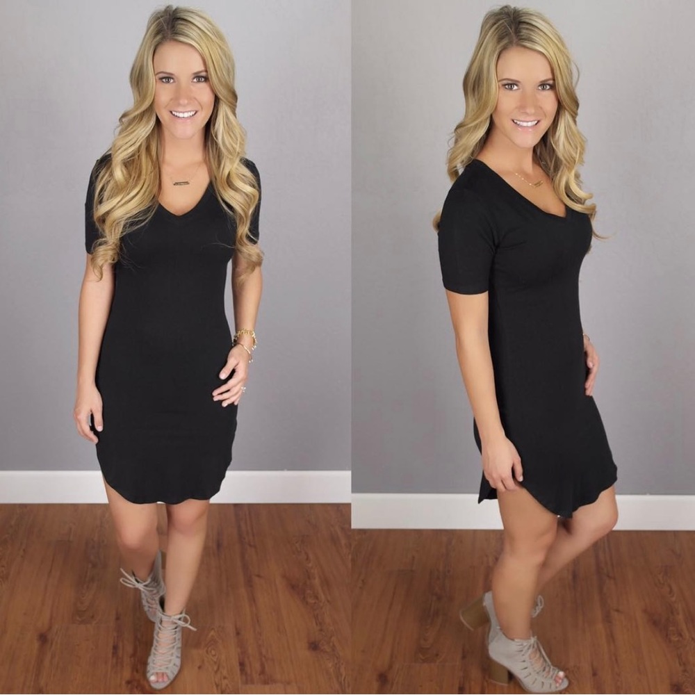 Heart & Hips grey bodycon curved hem dress sz small. Super cute and comfortable